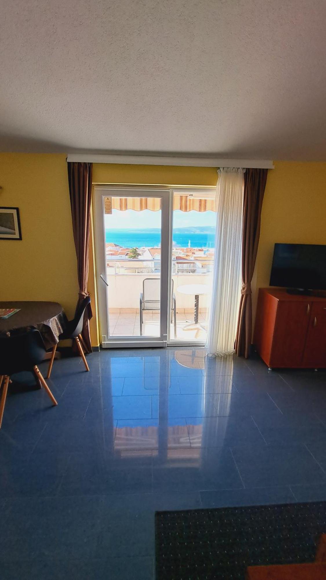 Apartments Vila Adrijana & Fitness Studio Wolf Bv Baška Voda Extérieur photo